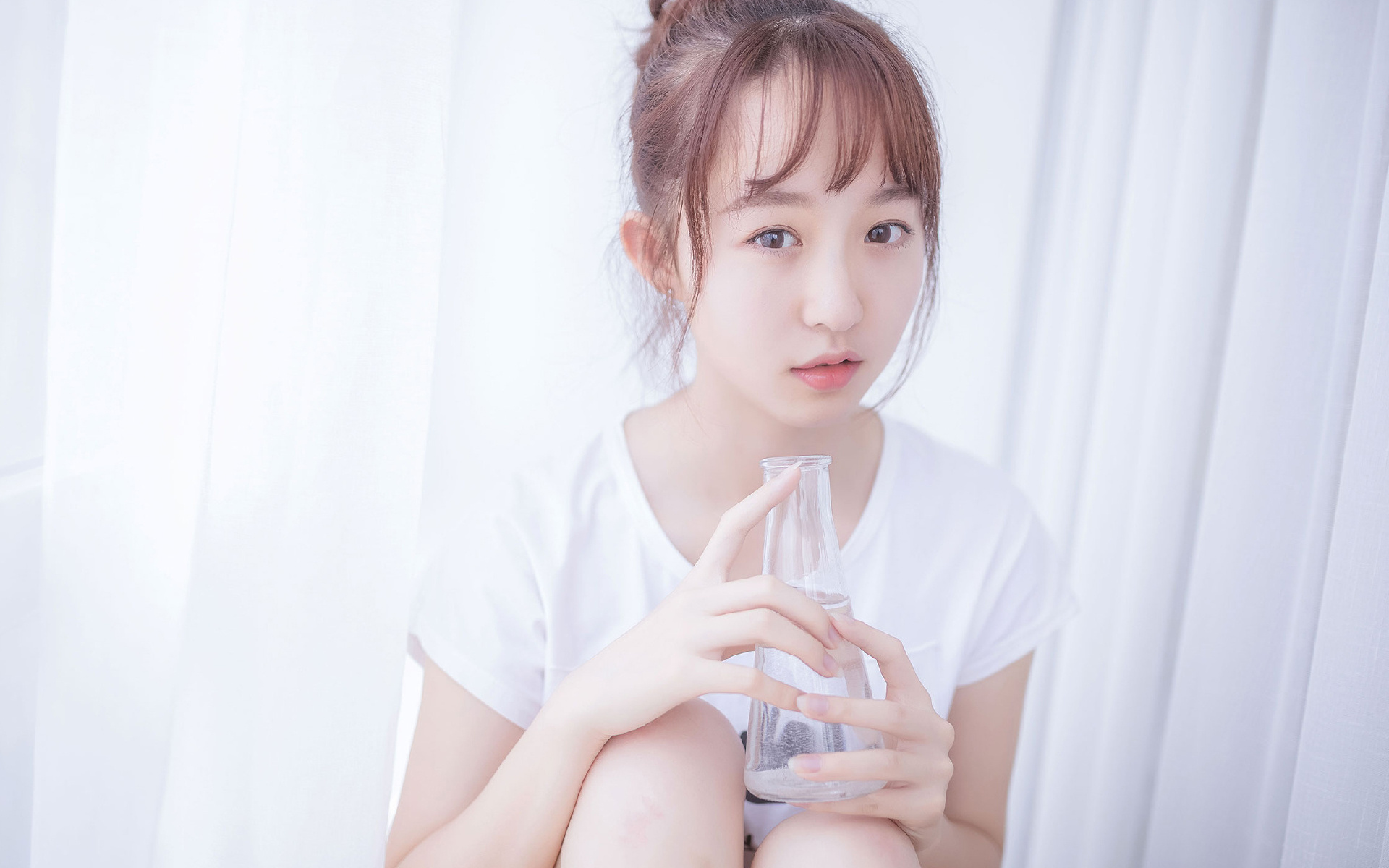 “飘逸漂移：弯道飞舞的速度艺术”，漂移入弯教学