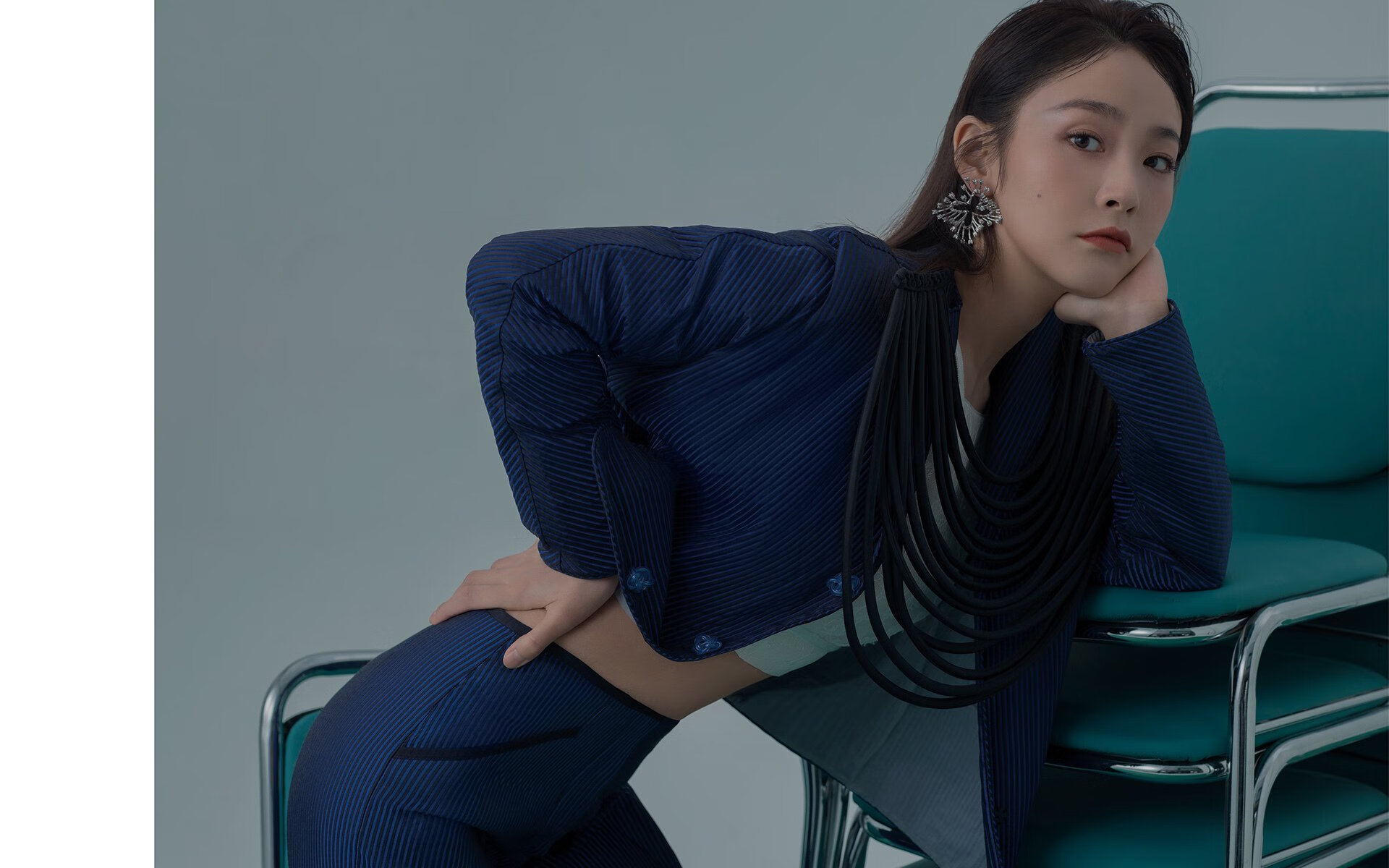 自由泳接力比利时团队默契十足，自由泳接力比赛