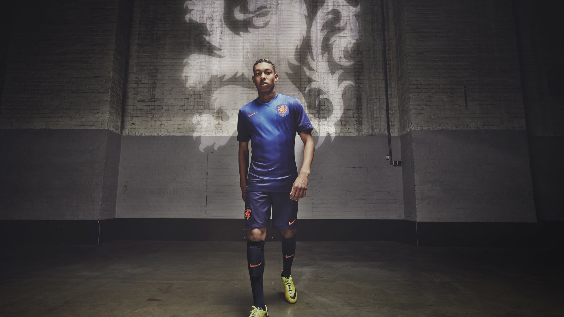 _酷炫运动风：运动与街头文化结合_，街头运动风穿搭